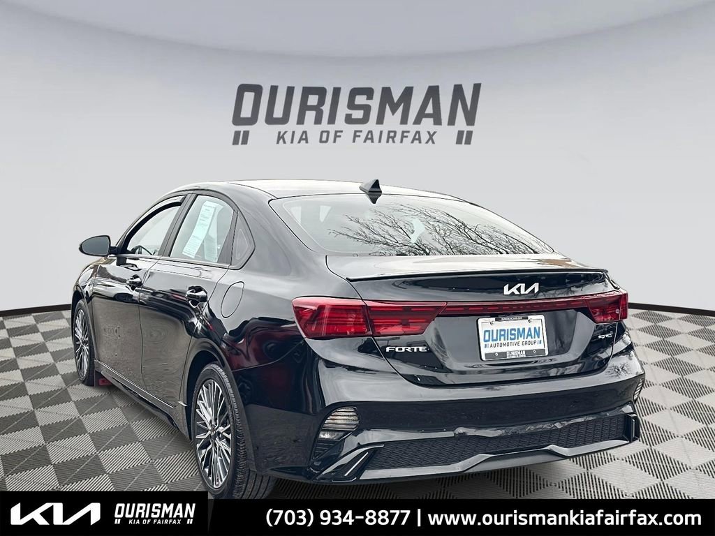 Used 2024 Kia Forte GT-Line w/ GT-Line Premium Package image 4
