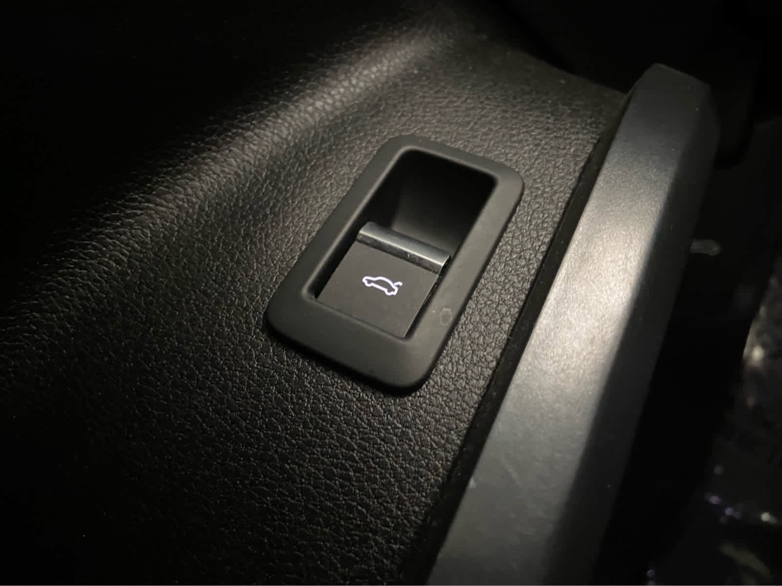 Used 2022 Audi Q5 2.0T Premium image 38