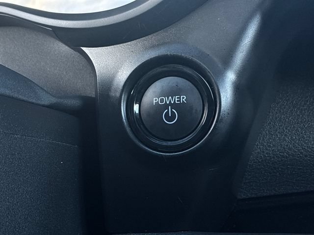 Used 2026 Toyota Sienna Limited FWD image 22