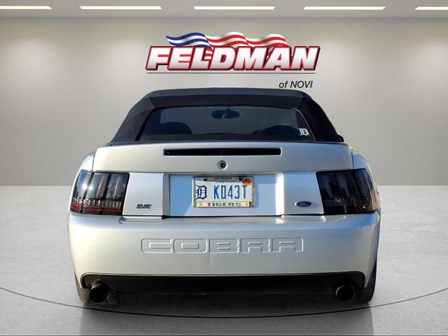 Used 2004 Ford Mustang Cobra RWD image 4