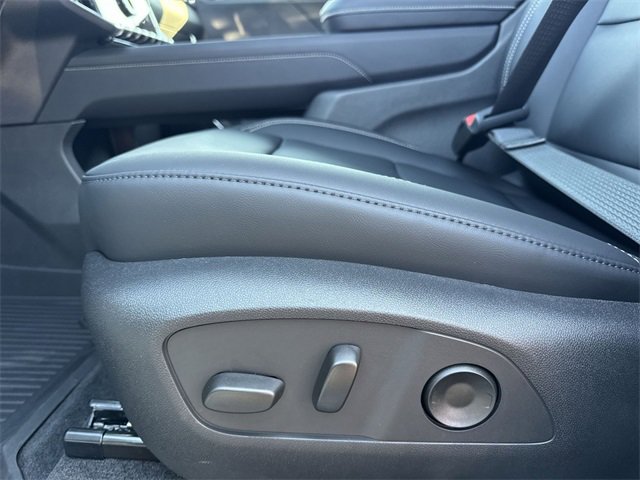 New 2026 GMC Acadia Elevation w/ Black Edition image 13