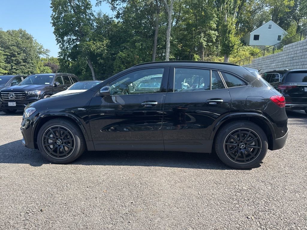 New 2026 Mercedes-Benz GLA 35 AMG 4MATIC image 5