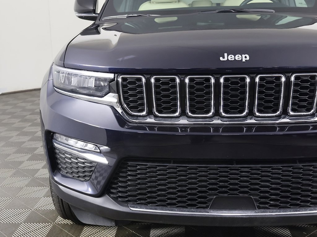 Used 2024 Jeep Grand Cherokee Limited image 14