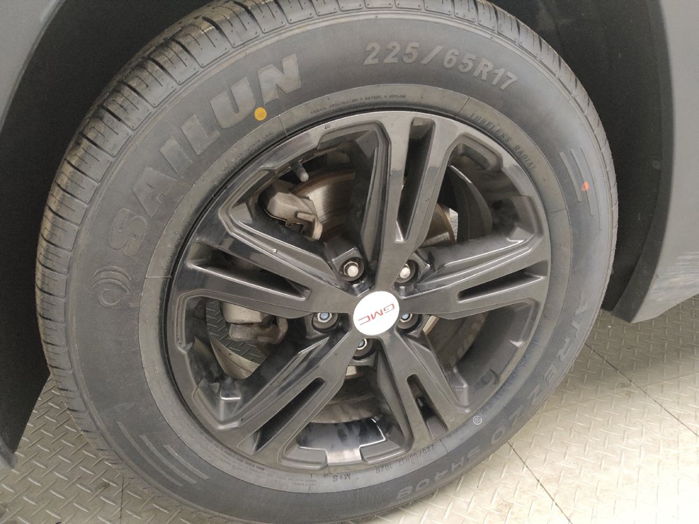 Used 2021 GMC Terrain SLE w/ Driver Convenience Package FWD image 31
