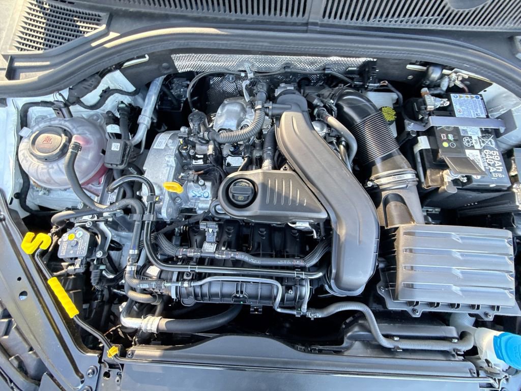 Used 2025 Volkswagen Jetta S image 17
