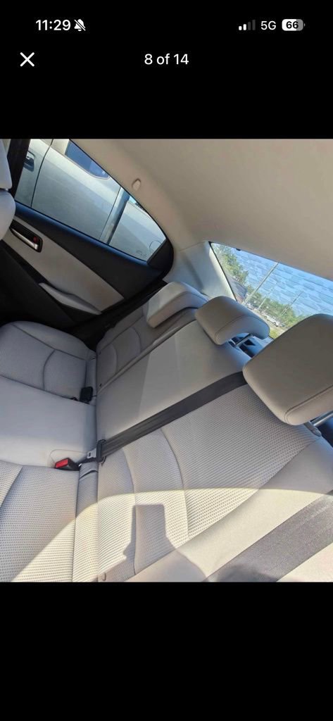 Used 2019 Toyota Yaris LE image 8