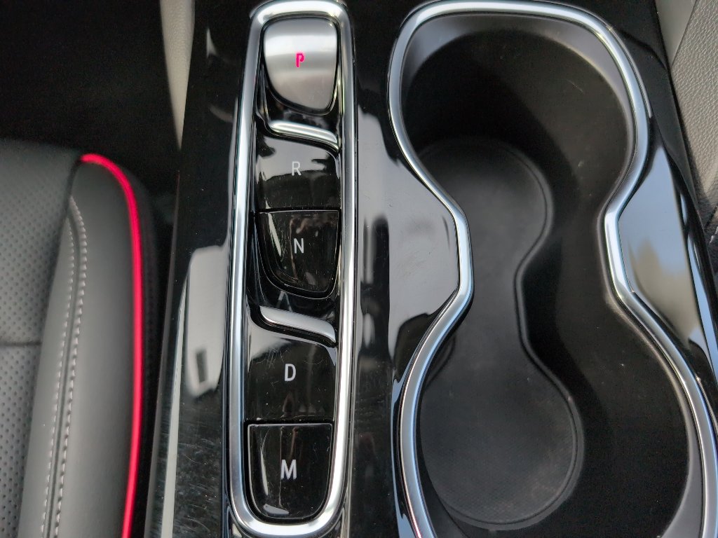 Used 2023 Buick Envision Essence w/ Technology Package I image 20