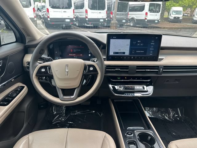 Used 2024 Lincoln Corsair FWD w/ Equipment Group 101A image 23
