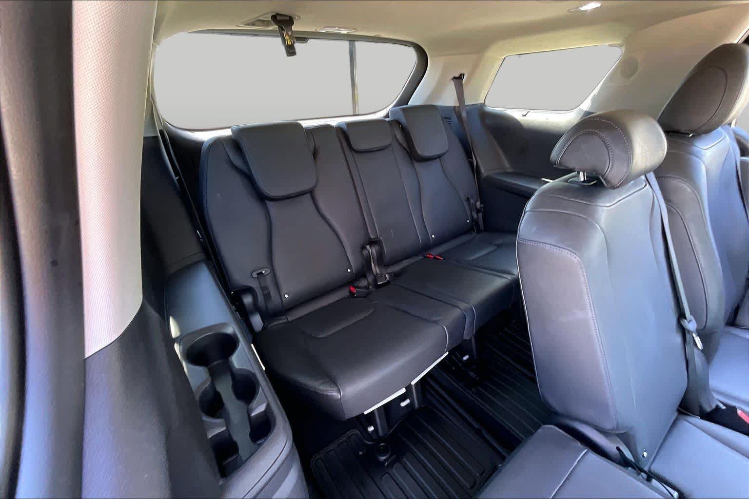 Used 2025 Kia Carnival SX Prestige FWD image 34