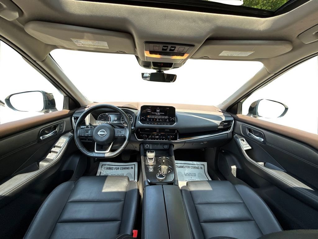 Used 2022 Nissan Rogue SL w/ SL Premium Package image 19