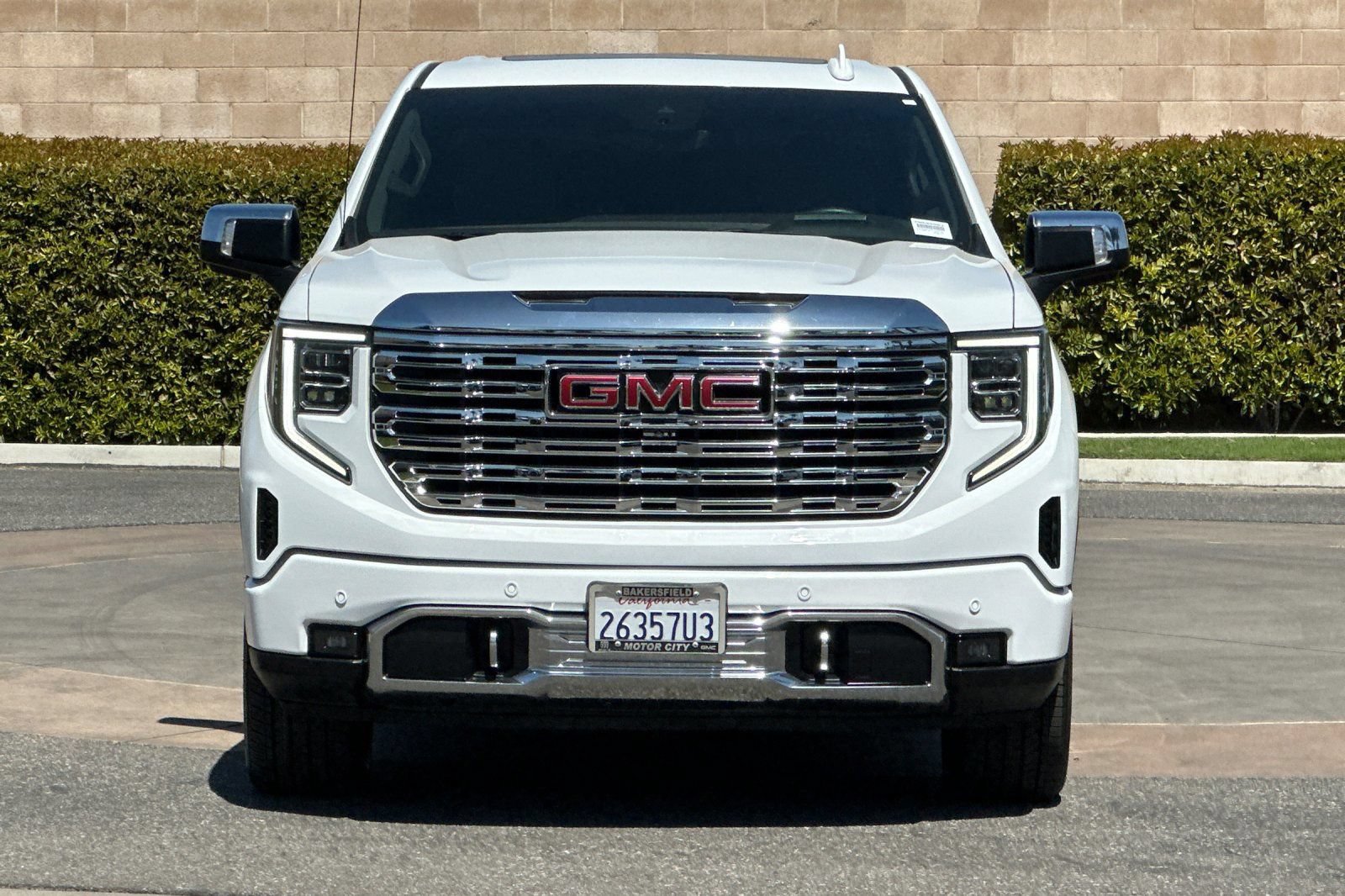 Certified 2023 GMC Sierra 1500 Denali w/ Denali Reserve Package AWD/4WD image 9