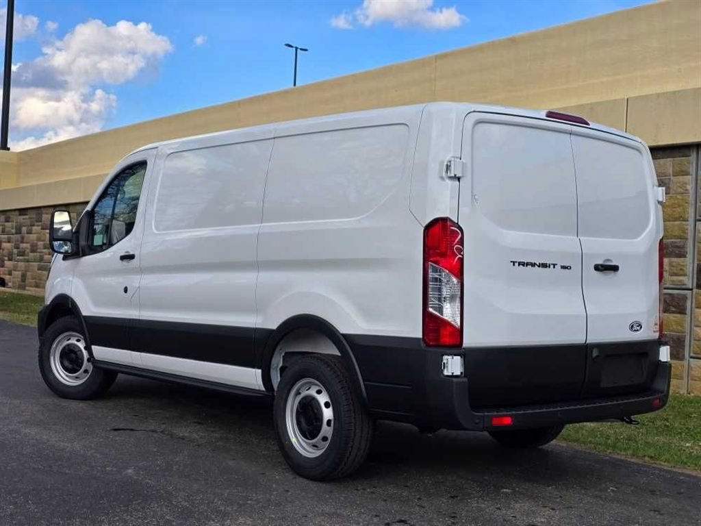 New 2026 Ford Transit 150 Low Roof RWD image 9