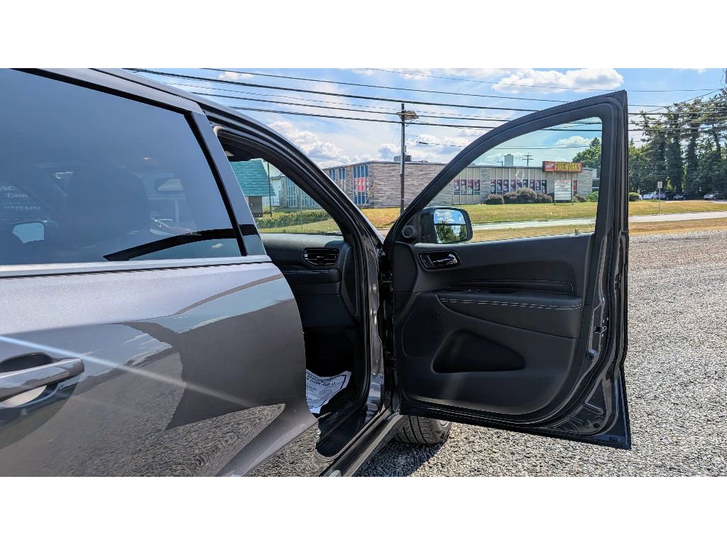 Used 2024 Dodge Durango SRT image 11