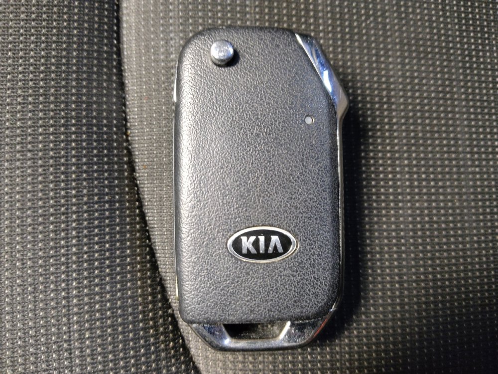 Used 2019 Kia Forte S image 32