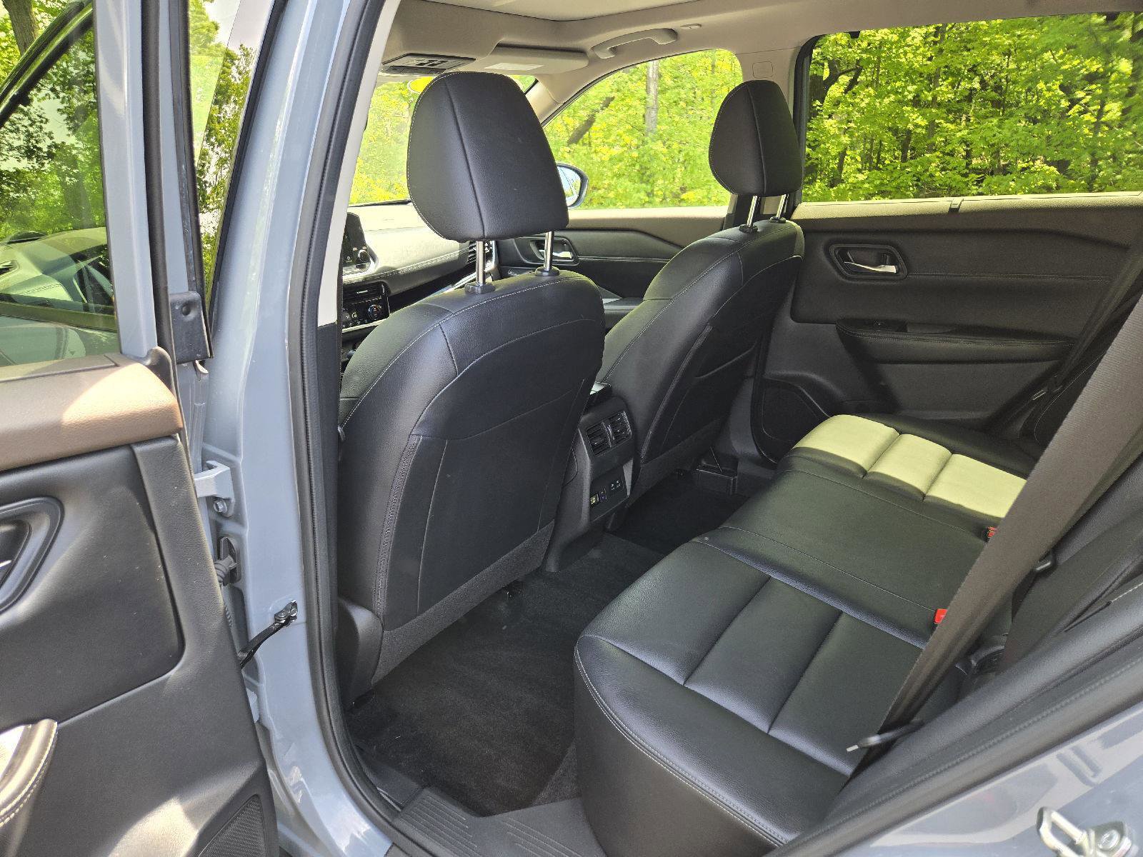 Used 2023 Nissan Rogue SL w/ SL Premium Package AWD/4WD image 27