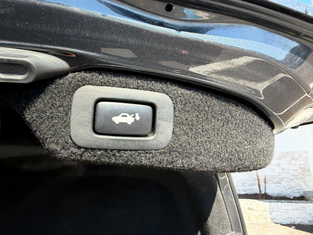 Used 2008 Lexus LS 460 image 41