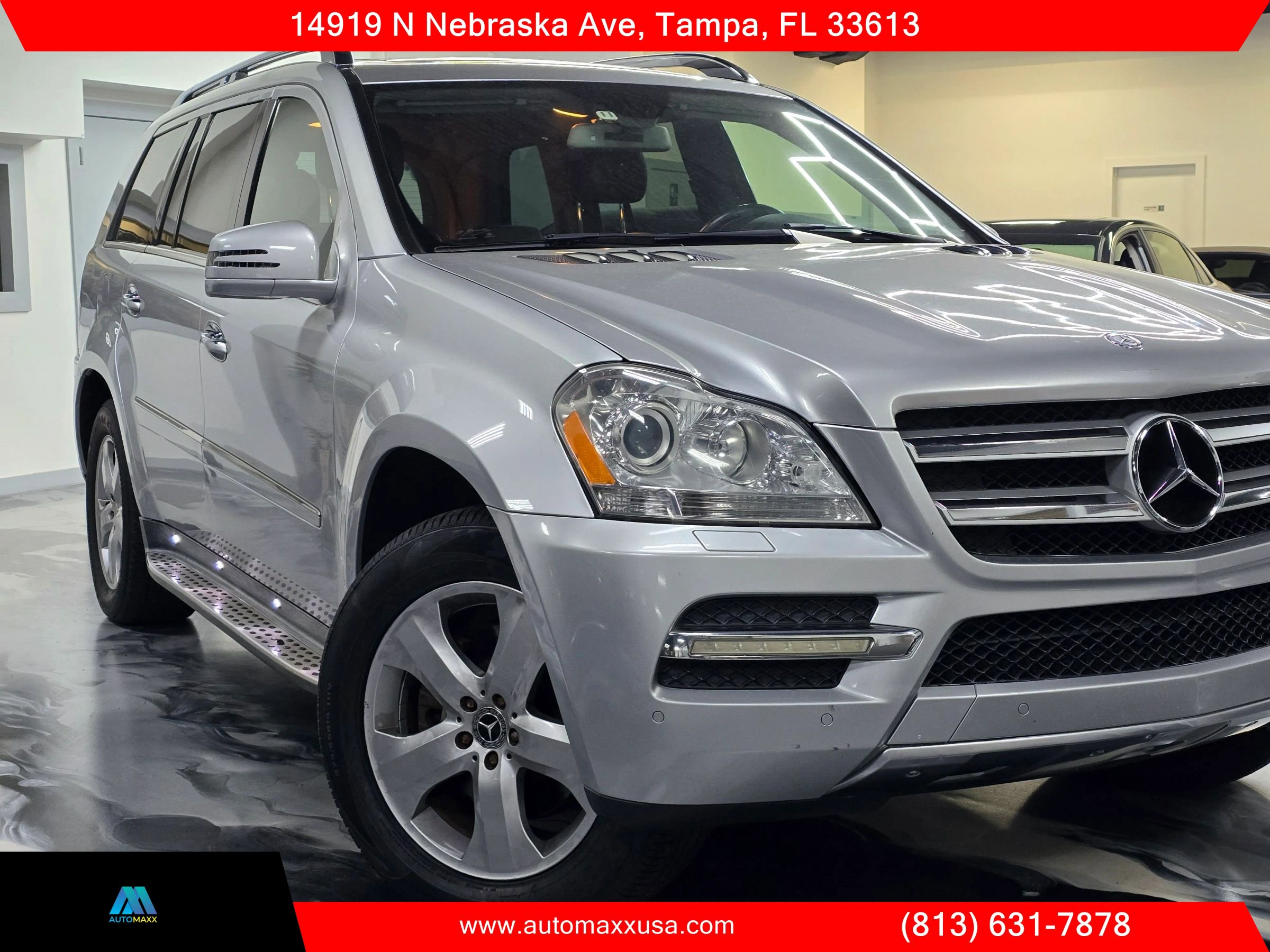 Used 2012 Mercedes-Benz GL 450 GL 450 4MATIC Sport Utility 4D image 2