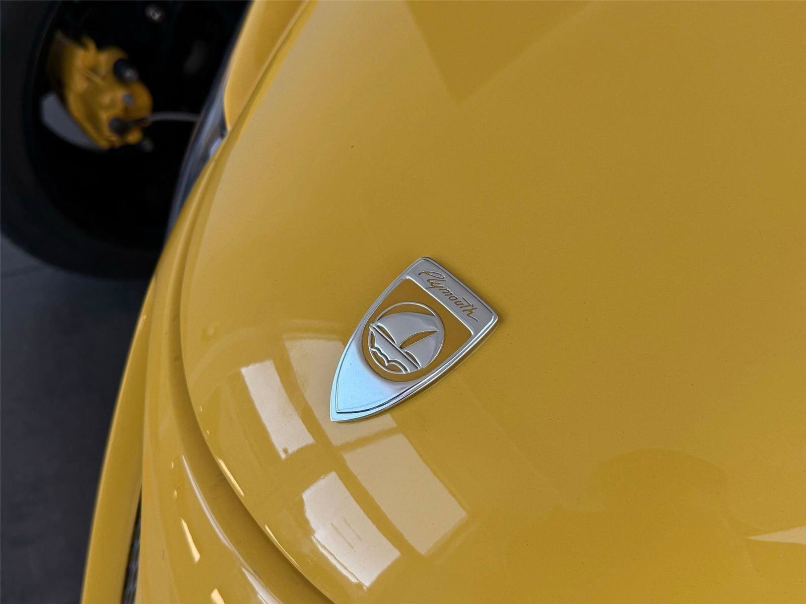 Used 1999 Plymouth Prowler RWD image 10