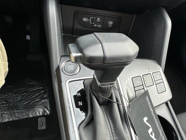New 2026 Kia Sportage LX w/ LX Convenience Package FWD image 36