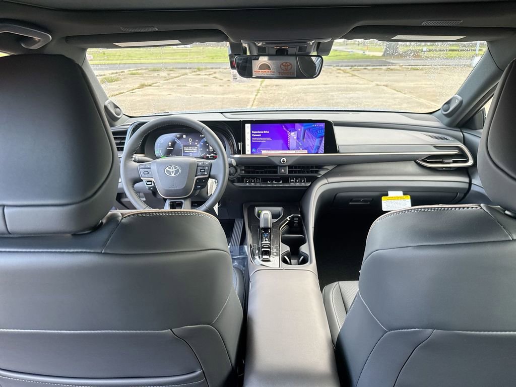 New 2026 Toyota Crown Nightshade image 31