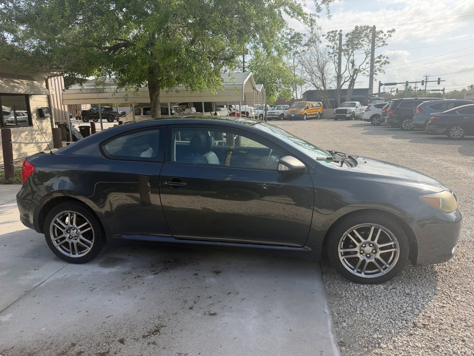 Used 2005 Scion tC FWD image 3
