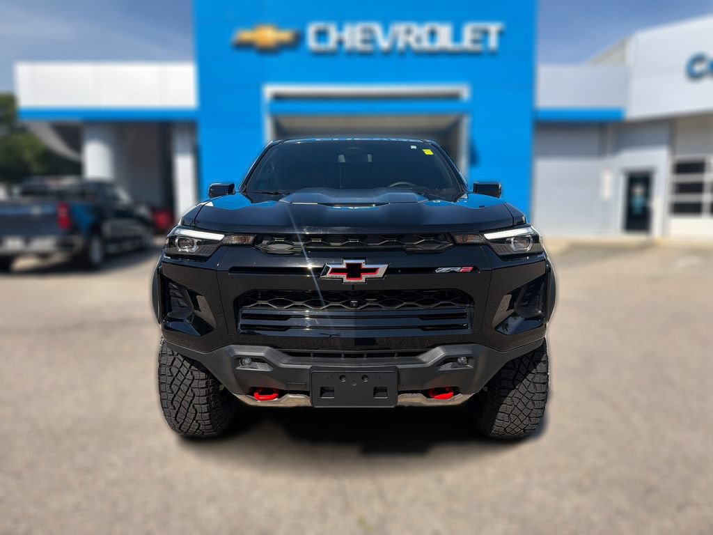 Certified 2025 Chevrolet Colorado ZR2 w/ Midnight Edition AWD/4WD image 22
