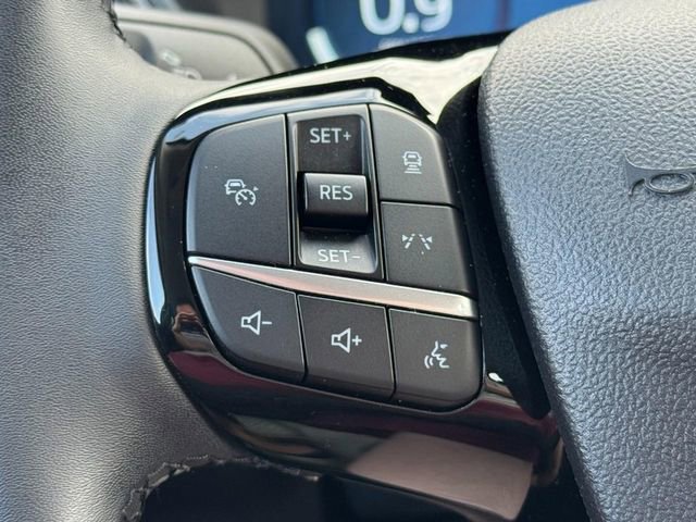 Used 2023 Ford Escape Active w/ Tech Pack #2 AWD/4WD image 17