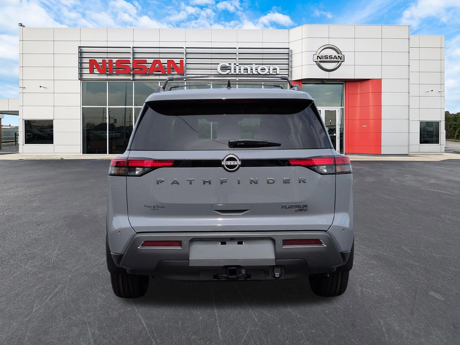 New 2026 Nissan Pathfinder Platinum AWD/4WD image 4