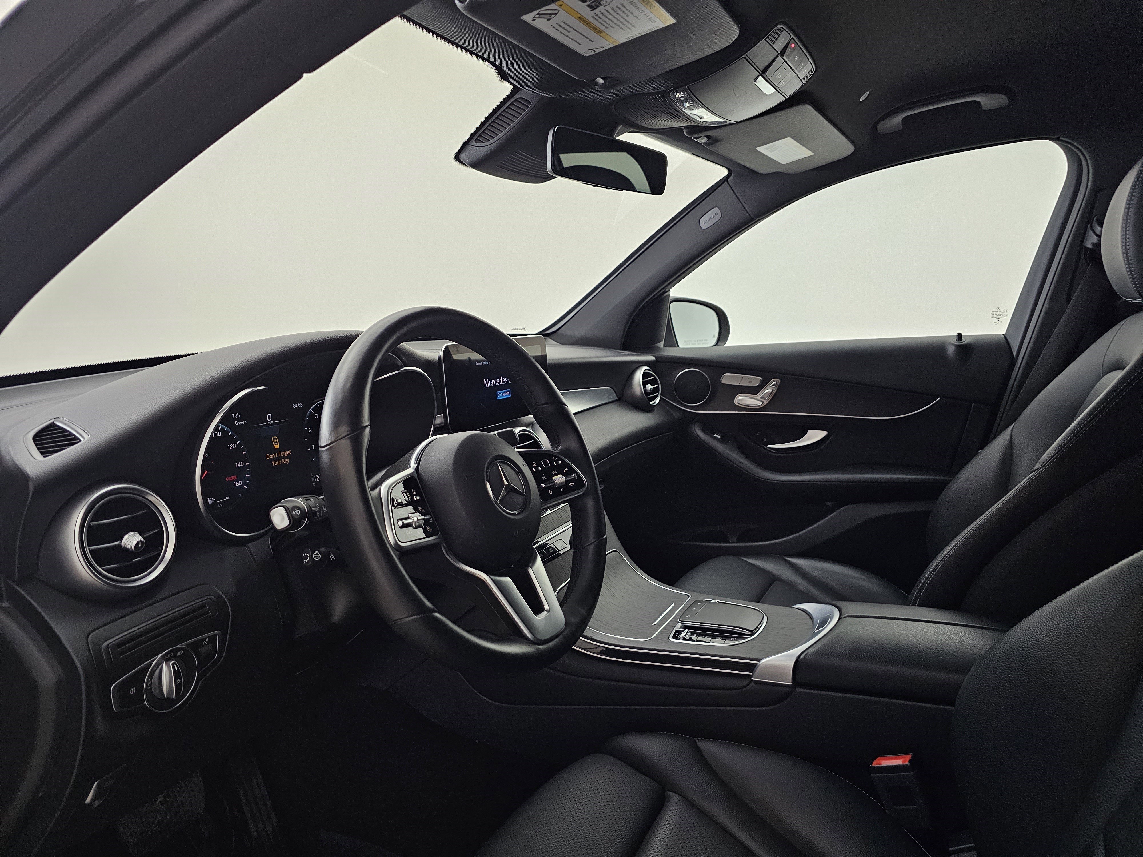 Certified 2022 Mercedes-Benz GLC 300 4MATIC w/ Multimedia Package Lite image 6