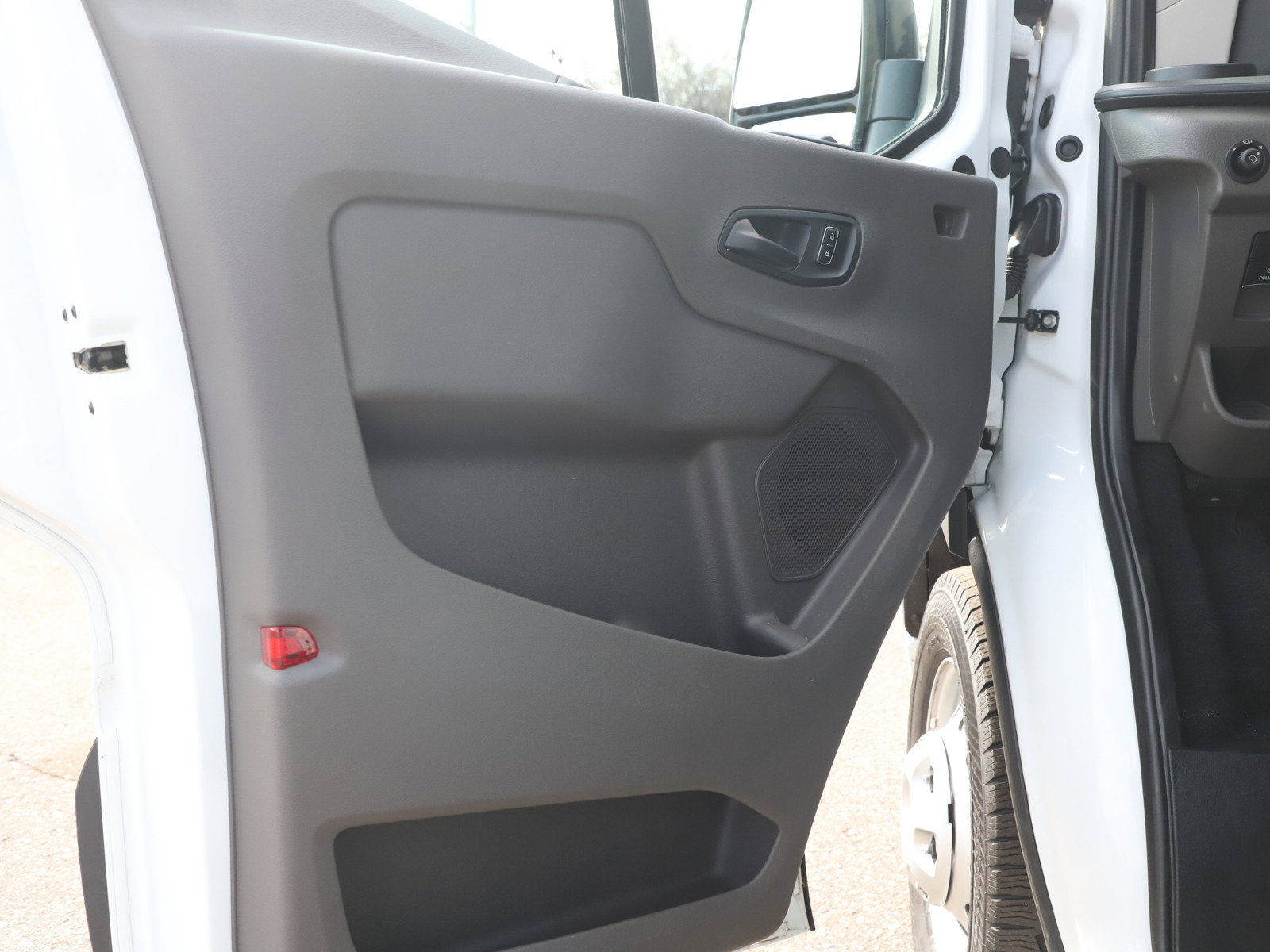 Used 2025 Ford Transit 350 XLT AWD/4WD image 21
