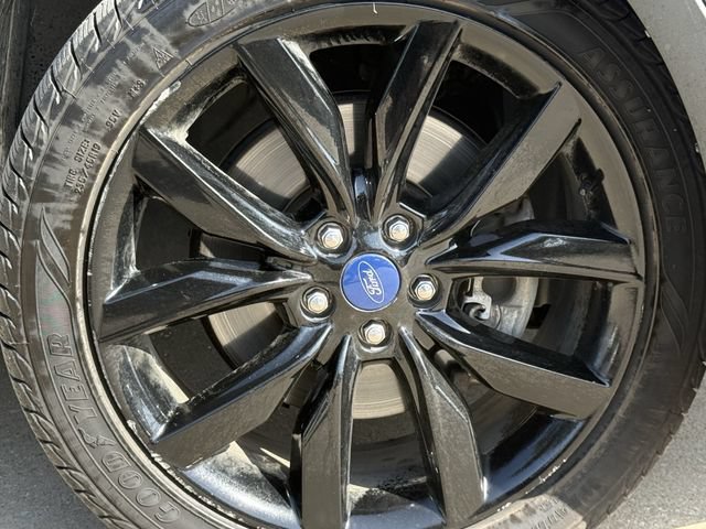 Used 2018 Ford Escape SE w/ SE Sport Appearance Package AWD/4WD image 10