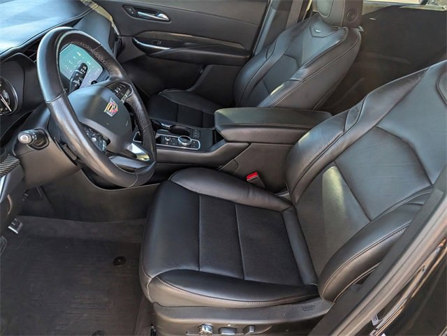 Used 2023 Cadillac XT4 Sport image 10
