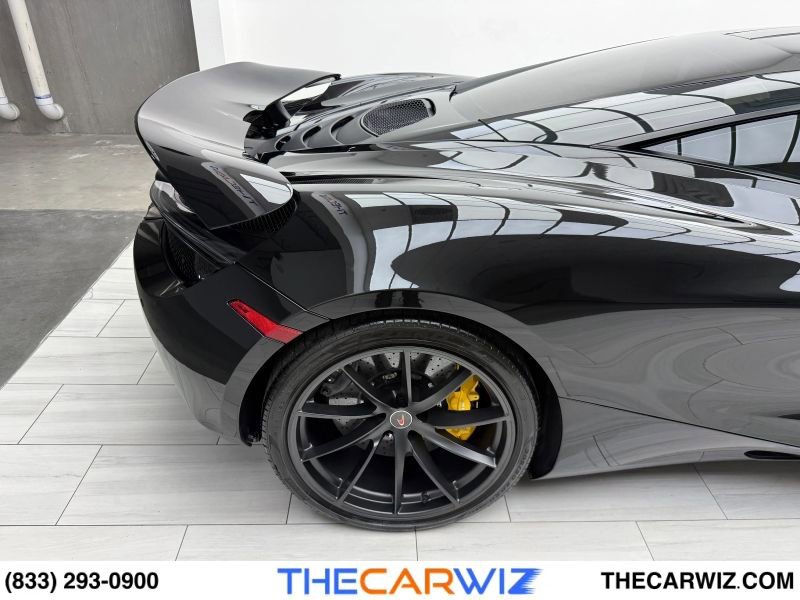 Used 2018 McLaren 720S Performance image 30