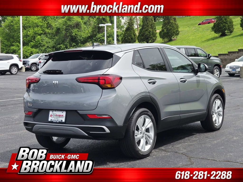 Used 2024 Buick Encore GX Preferred FWD image 3