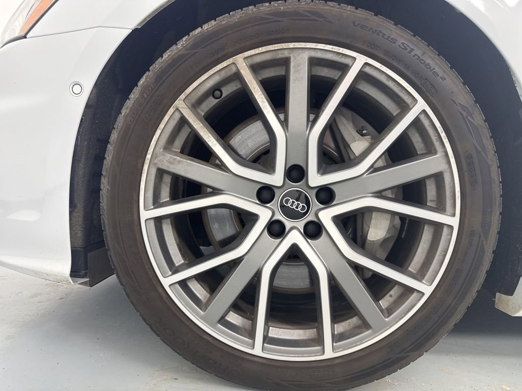 Used 2022 Audi A6 Premium Plus w/ Premium Plus Package image 11