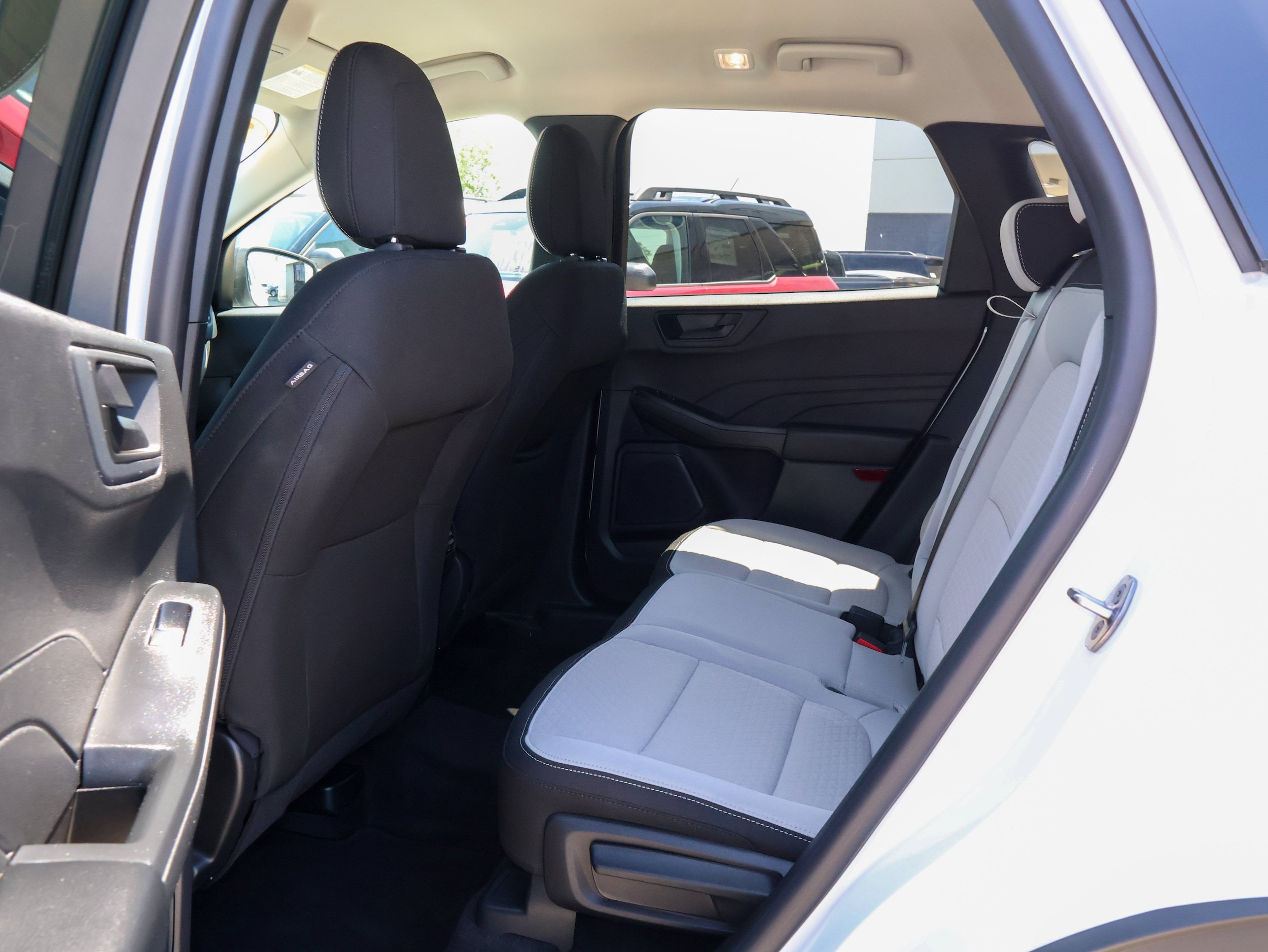 Used 2024 Ford Escape Active AWD/4WD image 12