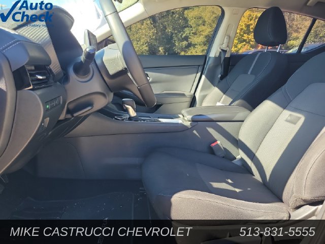 Used 2023 Nissan Sentra SV w/ All-Weather Package FWD image 27