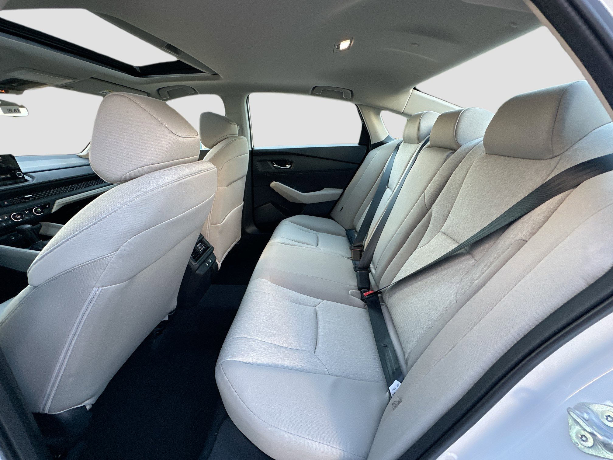 New 2025 Honda Accord SE image 19