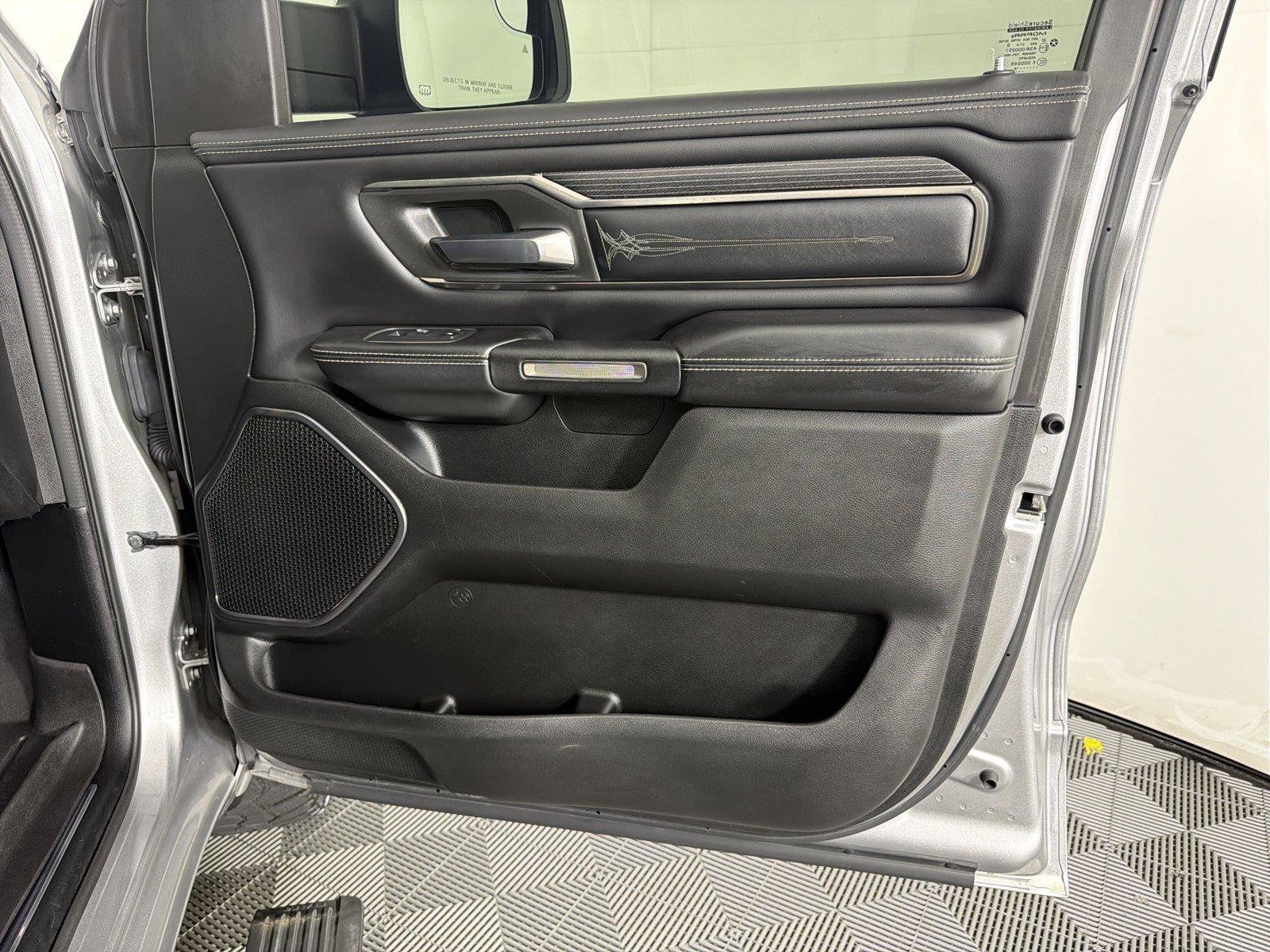 Used 2019 RAM 1500 Limited AWD/4WD image 13