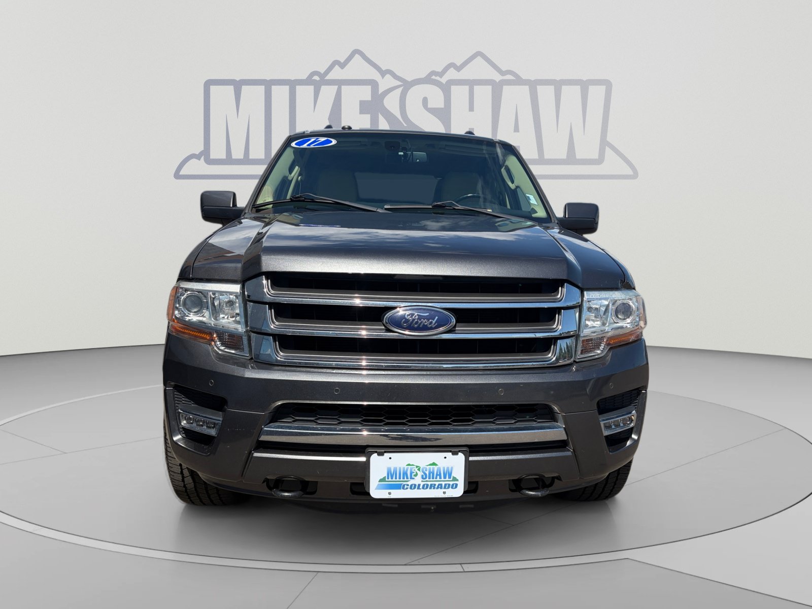 Used 2017 Ford Expedition Limited w/ Equipment Group 301A AWD/4WD image 8