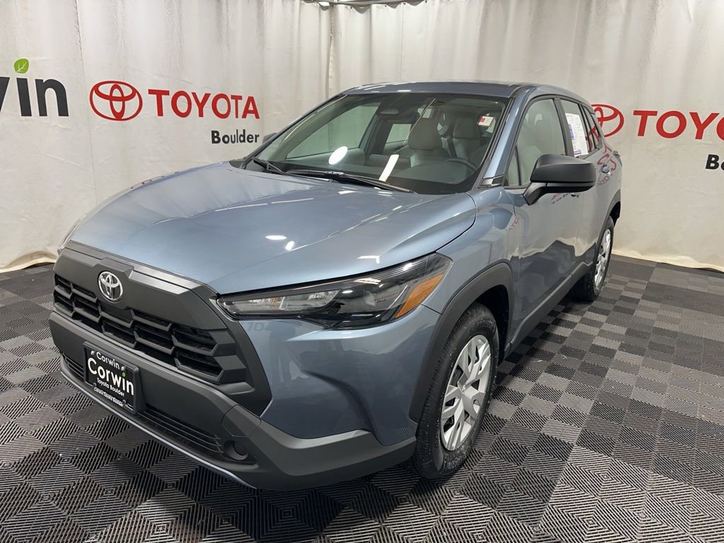 Used 2026 Toyota Corolla Cross L image 3
