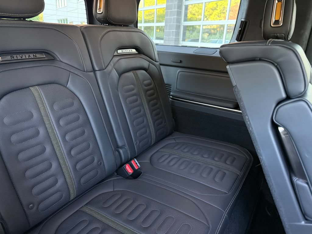Used 2022 Rivian R1S Launch Edition Quad AWD/4WD image 47