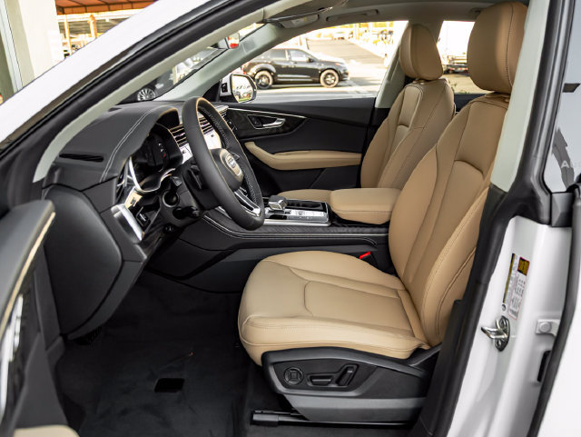 New 2026 Audi Q8 Premium Plus AWD/4WD image 15
