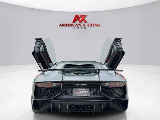 Used 2017 Lamborghini Aventador LP 750-4 Superveloce AWD/4WD image 15