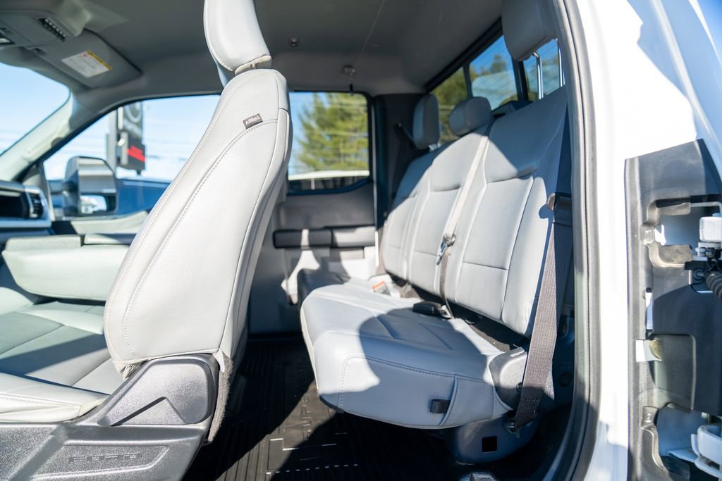 Used 2024 Ford F250 XL image 18