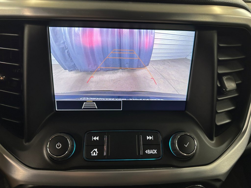 Certified 2023 GMC Acadia SLE w/ Driver Convenience Package image 12