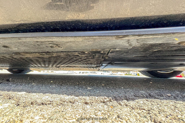 Used 2005 Ford GT RWD image 75