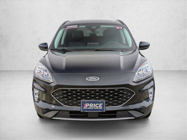 Used 2021 Ford Escape Titanium w/ Class II Trailer Tow Package video 2