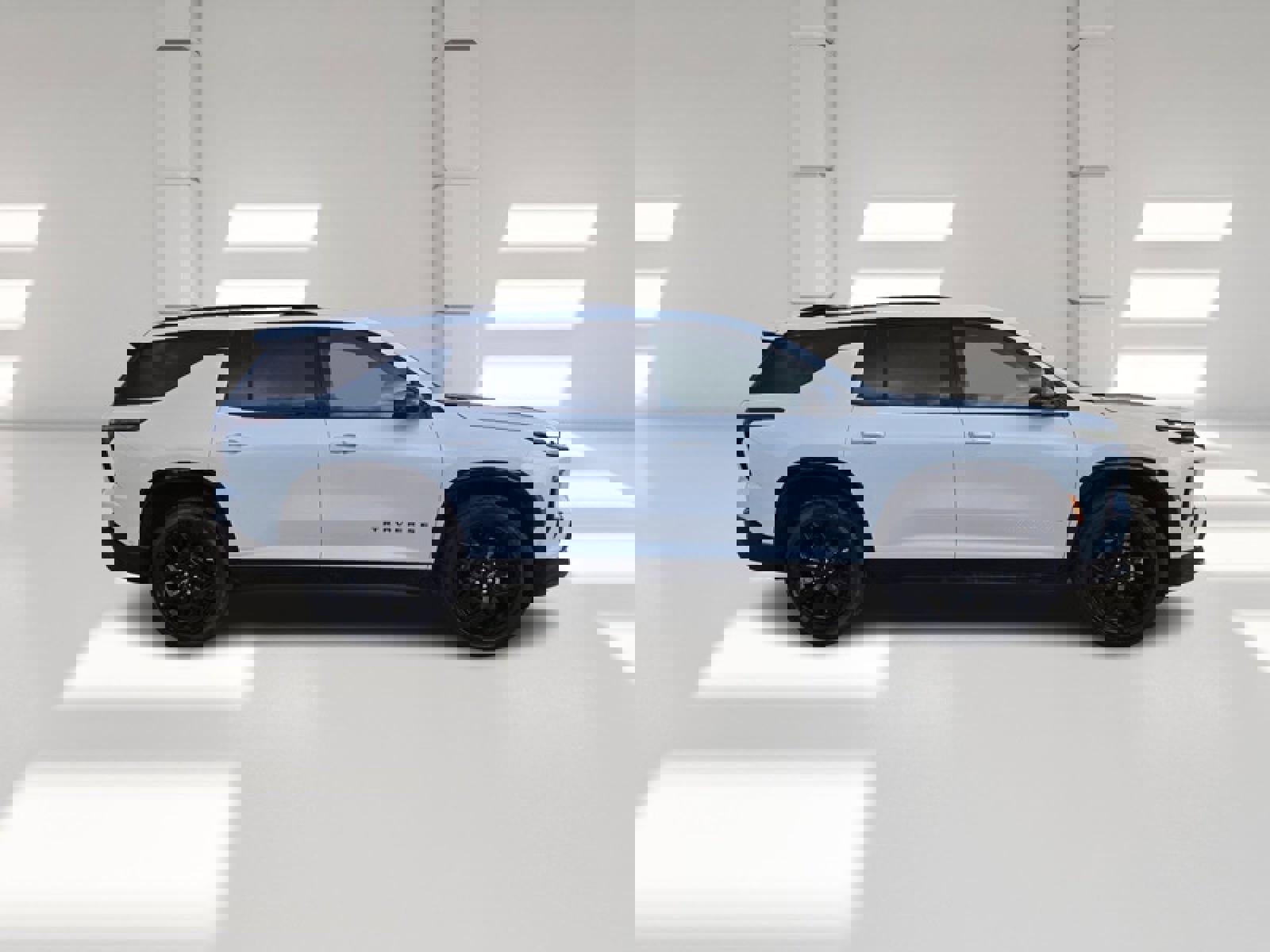 New 2026 Chevrolet Traverse RS w/ LPO, Floor Liner Package image 4