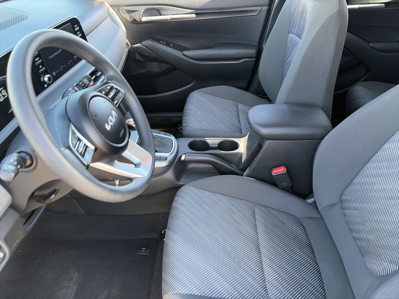 Certified 2026 Kia Seltos LX FWD image 18